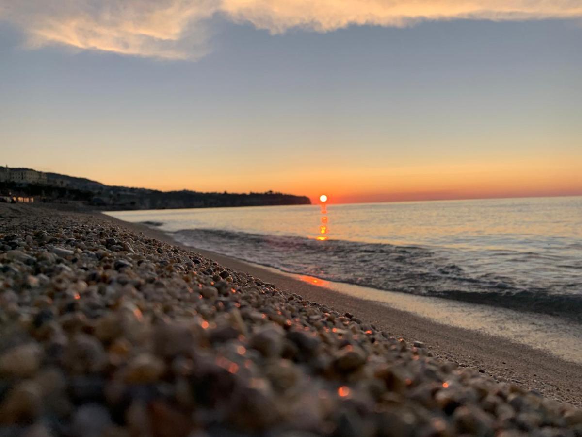 Vila A 300 Passi Dal Mare Tropea Exteriér fotografie